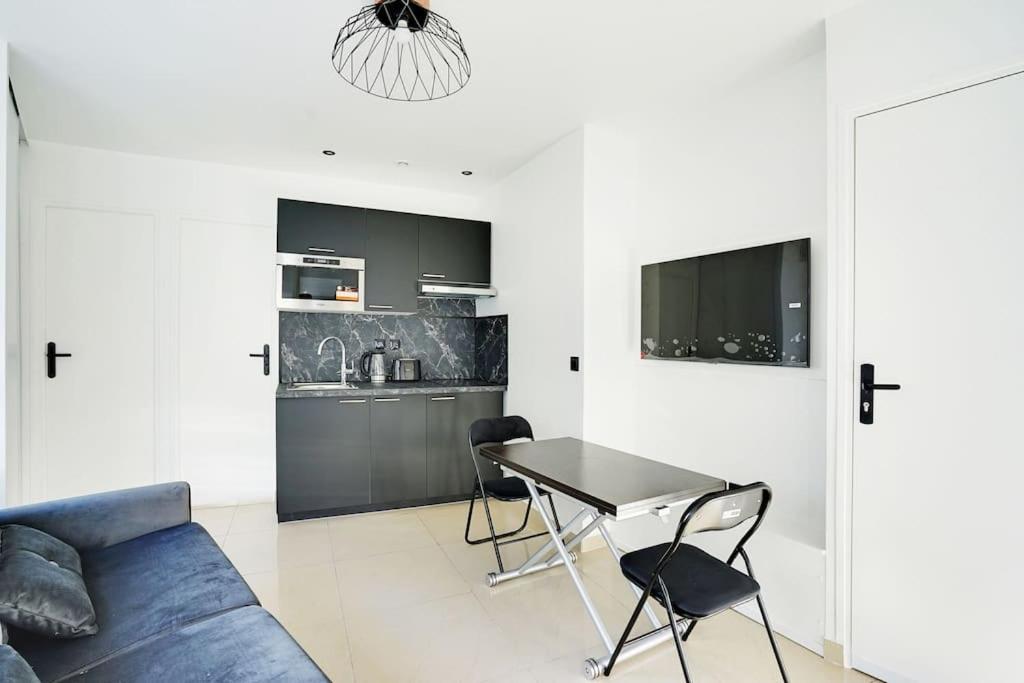 Апартаменты Magnifique 3 Pieces Paris 18Eme Экстерьер фото